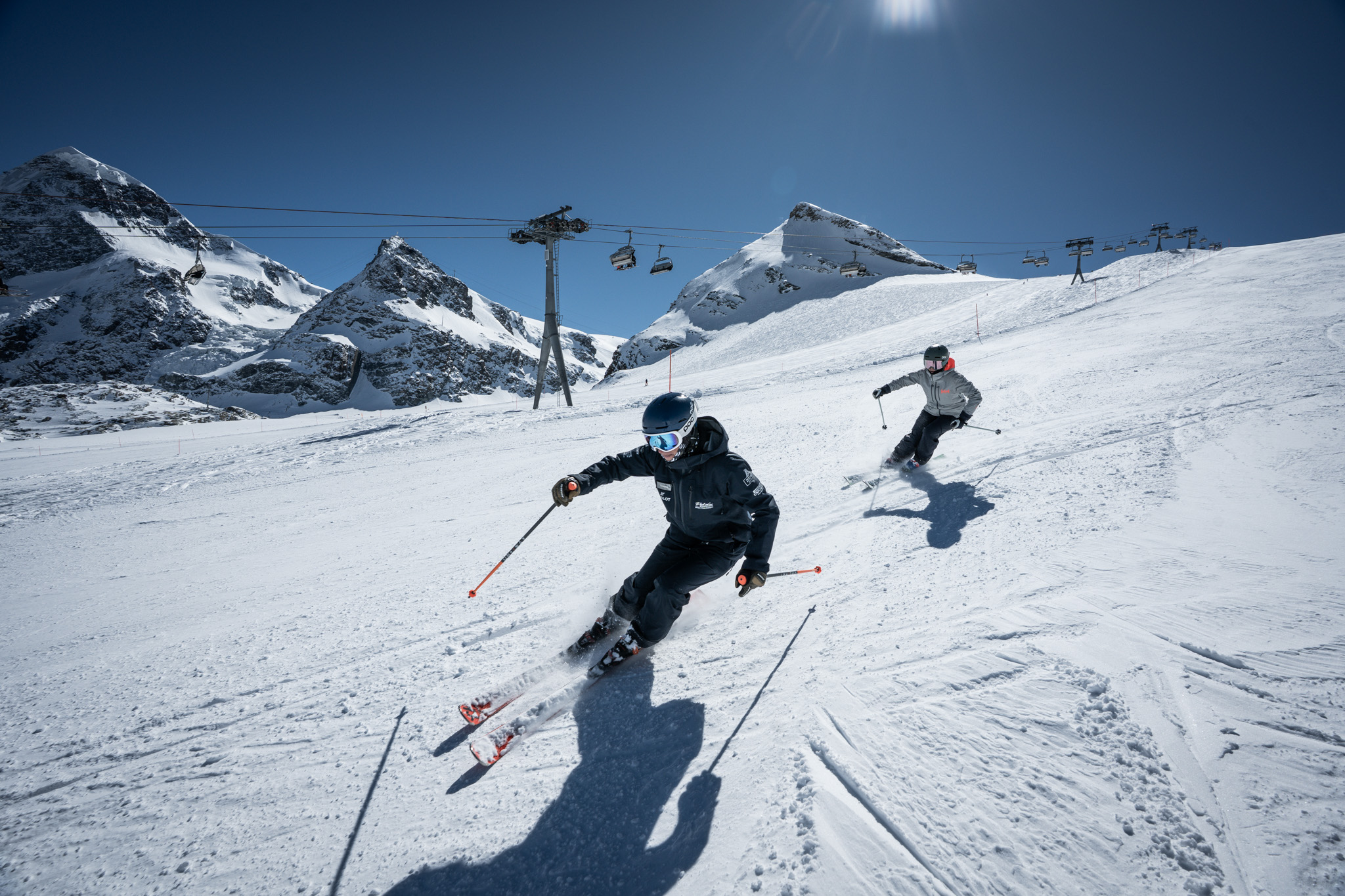ski instruction in Stoked ski school Zermatt, Swiss